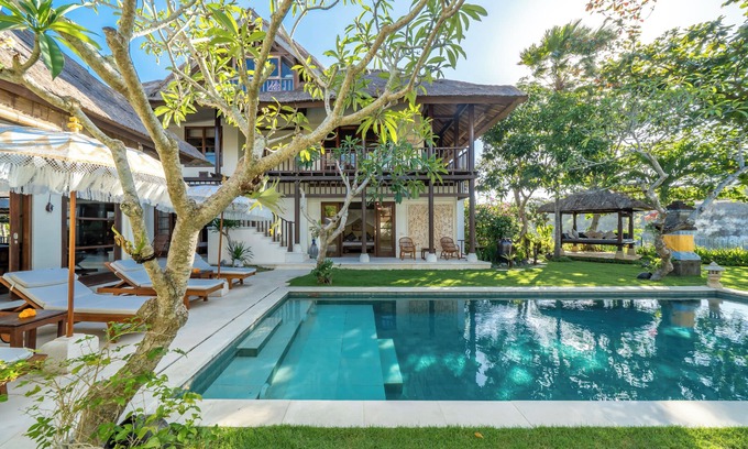 Jimbaran Bay Villa | Villa Yasmine by Fantasia Villas