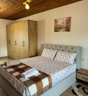 Sakës Bed & Breakfast | Villa Zefi Rrenc