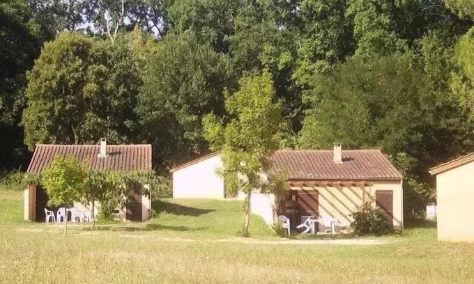 Puy-l'Eveque Villa | Village Camping LES VIGNES * - Cottage 4 people