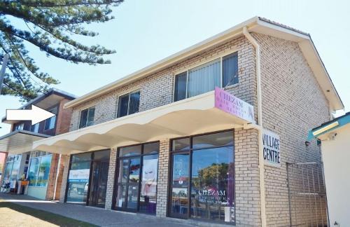 South West Rocks Apartment | Village Centre 3 - Bring your own linen.