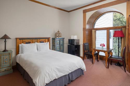 Telluride Apartment | Village Hideaway - Telluride convenience!