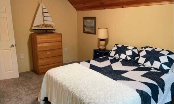 Cape Vincent House | Village home near St. Lawrence River
