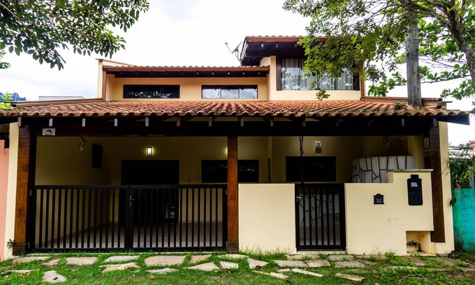 Jardim Capricornio House | Village house 100m from the beach!