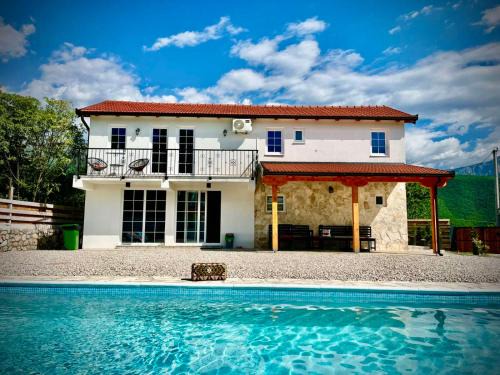 Mostar Villa | Village Pool Villa Silentium