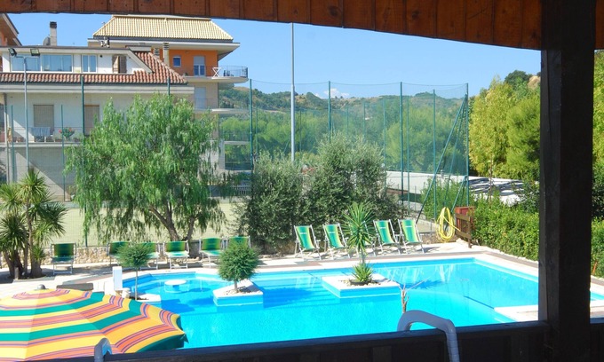Cupra Marittima Hotel | Villaggio Verde Cupra