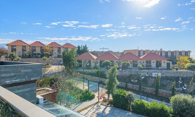 Mrouj Apartment | Villagio Resort in Zaarour