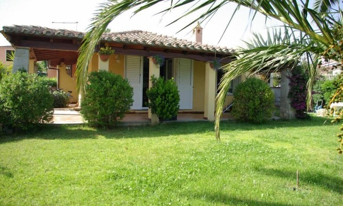 Arbatax Villa | VILLAMAR with garden facing the sea !