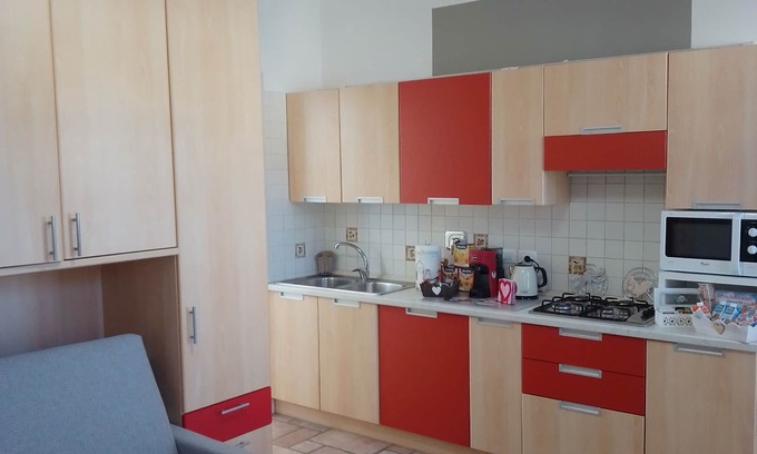 Villanova d'Asti Apartment | Villanova d 'Asti Centro - Studio apartment with penthouse terrace overlooking the Church of the Batù