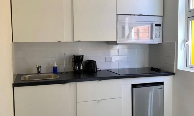 Universidad Apartment | Villas at Auxilio Mutuo 106