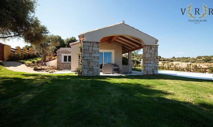 Castiadas Villa | Villas Relax Rei Superior Iris