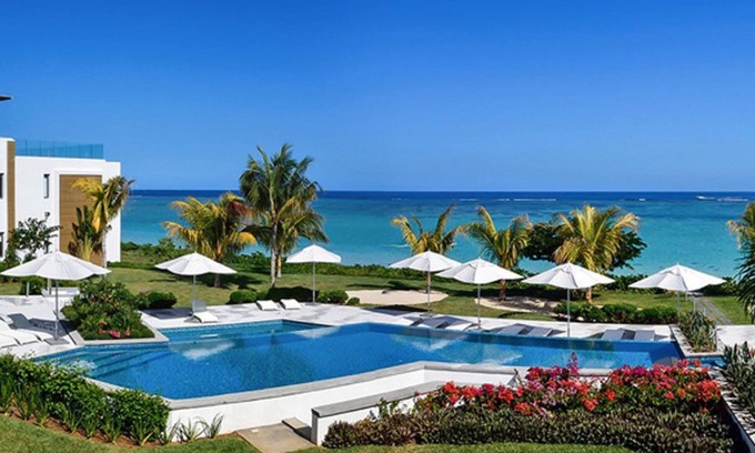 Wolmar Apartment | Villasun Seafront Apartment at Cap Ouest