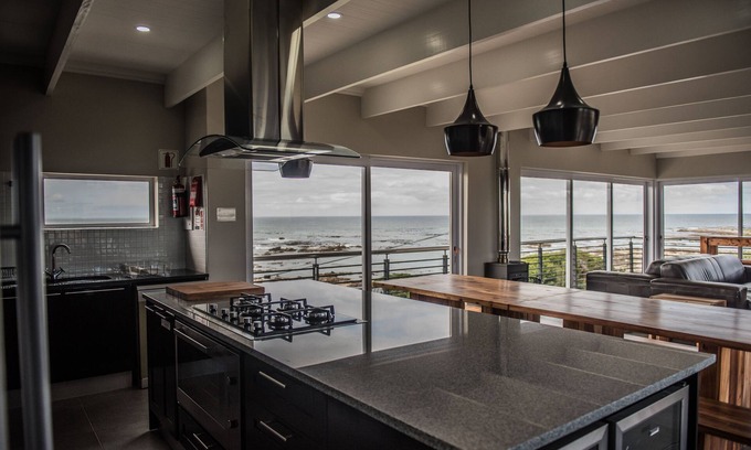 Van Dyks Bay House | VillaVue: Superb sea views; Shark & Whale Watching