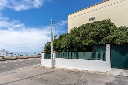 Lido Conchiglie House | Villetta Bianca sulla spiaggia - Apulia Home