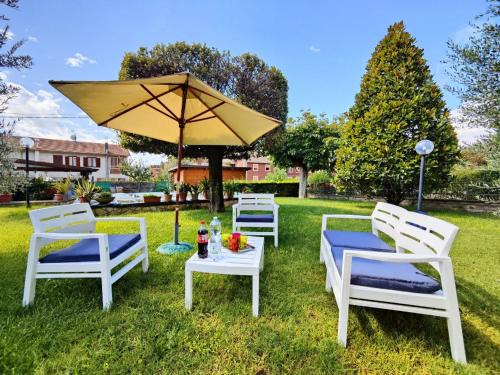 Terni Apartment | Villetta "Il Capriolo" con PISCINA, Giardino e Barbecue