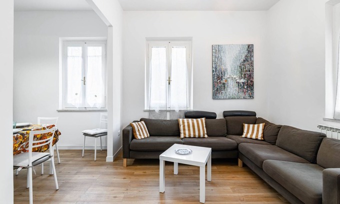 Fano Villa | Villetta Il Gelso with parking and garden!