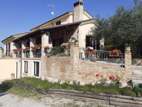 Citta Sant'Angelo Apartment | VILLETTA TRA GLI ULIVI