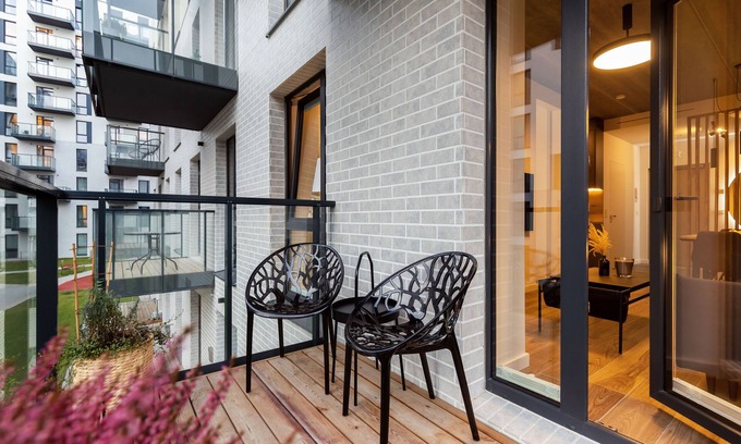Business District Apartment | Vilnius Downtown Studio with Free Parking & WiFi - Ideal for Business or Couples