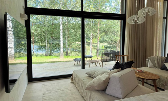 Vilnius city municipality House | Vilnius Home by the lake