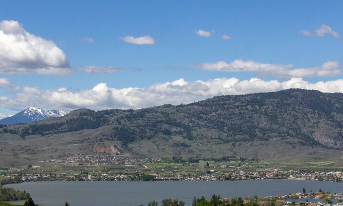 Okanagan-Similkameen House | Vineyards & Lakeviews - Private Hillside Suite - 100m above Osoyoos Lake