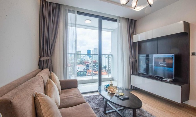 Ngoc Khanh Apartment | Vinhome Metropolis Lieu Giai - NearLotte