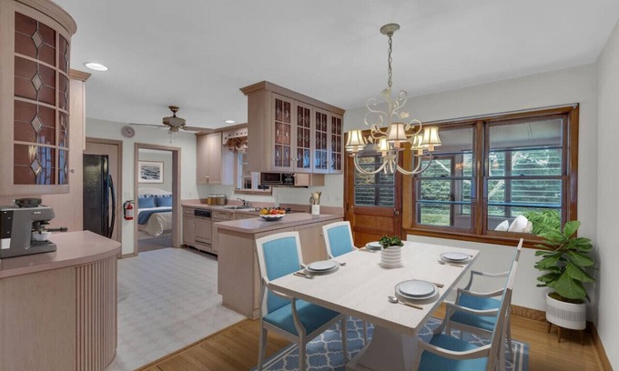 Avon House | Vintage Beach House in Bay Head