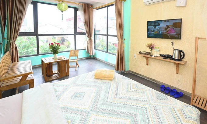 Hang Buom House | Vintage/Central Hanoi/3 mins walking to Hoan kiem Lake/city view/Sunnyhomestay