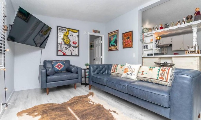 Rio Linda House | Vintage Eclectic Home Near Sacramento Airport