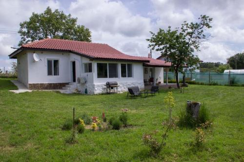 Shabla House | Vintage House Prima Priori