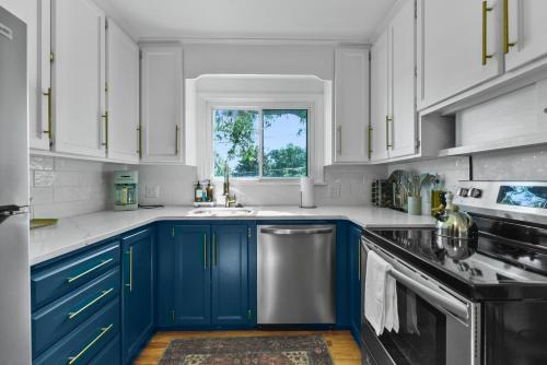 Omaha House | Vintage Modern Mid-Century Gem