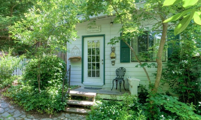 Lake Lure Cottage | Vintage mountain cottage with modern amenities, comfort and charm