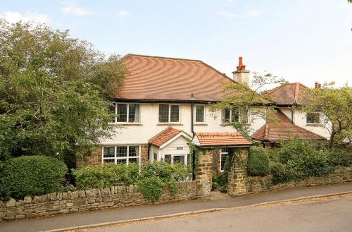 Sheffield Apartment | Vintage vibe with modern conveniences - Sheffield & Peak District!