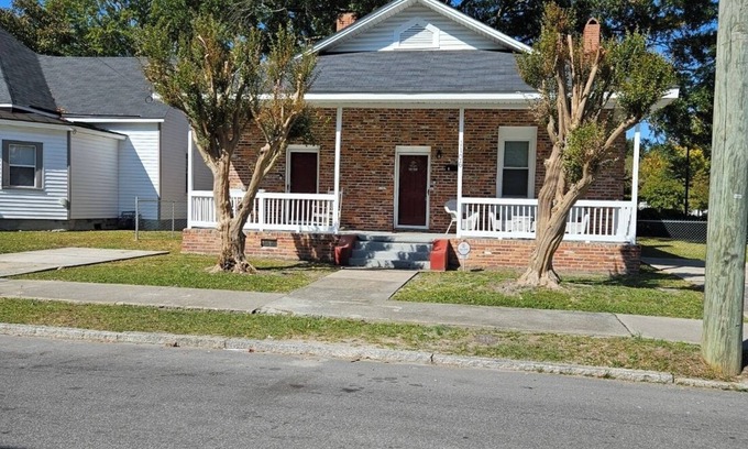 Greenville Apartment | Vintage2 Chestnut Duplex