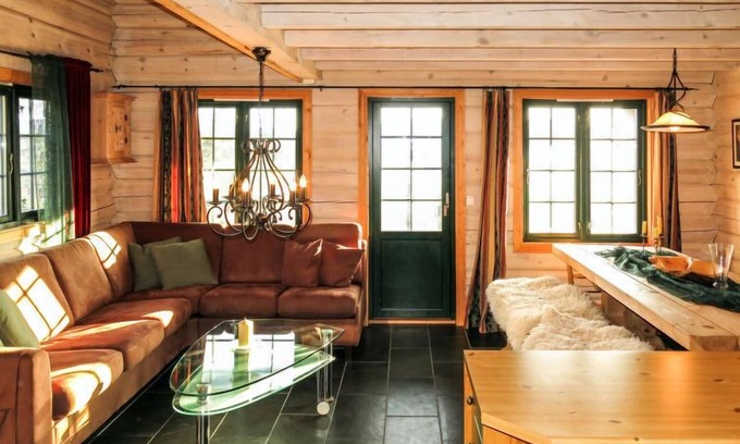 Aseral House | Vinterro by Interhome