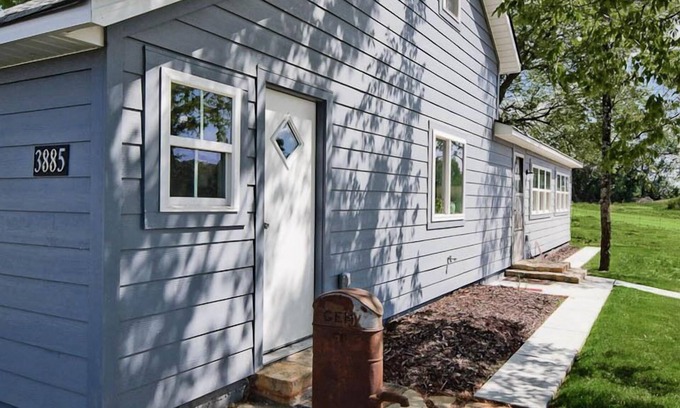 Fayetteville House | Violet's Farmhouse | Brand New Historic-Inspired Farmhouse