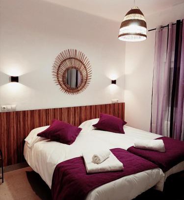 Puerta del Angel Apartment | Violeta Suite