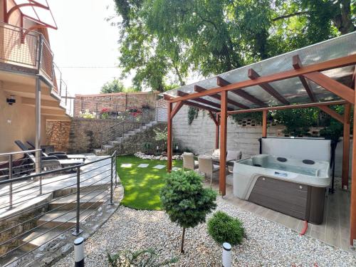 Miskolc-Tapolca House | VIP Home vendégház Miskolctapolca