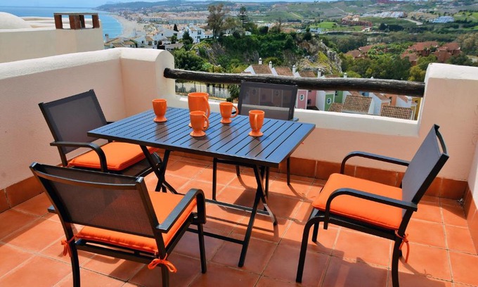 Bahia de Casares Apartment | Vista Bahía