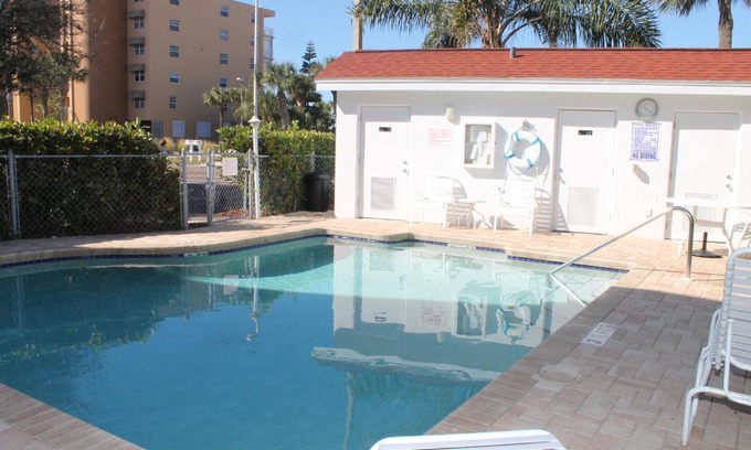 Indian Shores Apartment | Vista Cove 1 by Florida Lifestyle Vacation Rentals