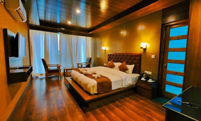 New Manali Resort | Vista Hill Resort- Centrally Heated & air cooled Resort, Manali