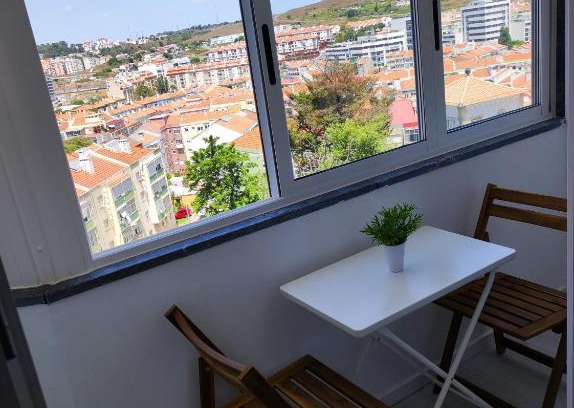 Mina House | Vista Panorâmica Amadora