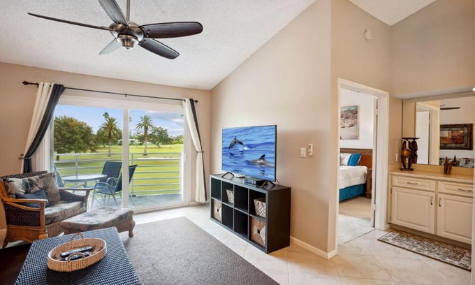 Isla del Sol House | Vista Verde East 222