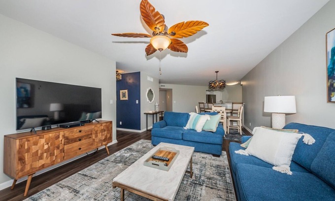 Isla del Sol Condo | Vista Verde N Nonstop 'Island Fun'