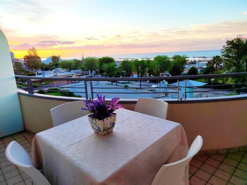Cattolica Apartment | VistaMare Bluemar - Living the Sea - 120mq