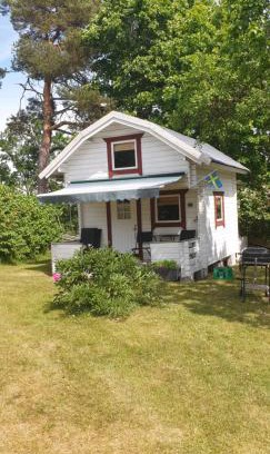 Vimmerby House | Vita Lilla Stugan i Vimmerby