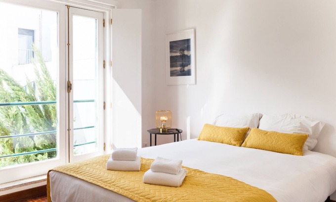 Aldoar Foz do Douro e Nevogilde Villa | VIVA Casa da Vila @ Porto Beach Side-Families & Friends
