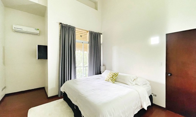 San Antonio de Belen Villa | ViVe Resort Cariari - Hydromassage and private pool
