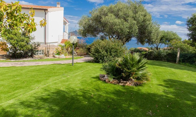 Golfo Aranci Villa | VivimiHome - Villa Sos Aranzos