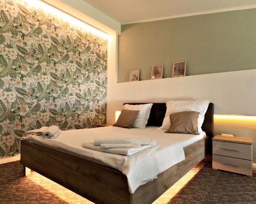 Baia Mare Apartment | VIVO Loft by Short-Stay
