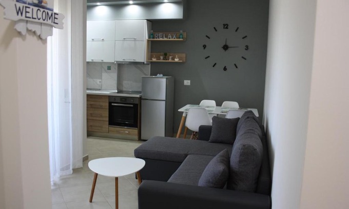 Radhime Apartment | Vlora Beach Apartment