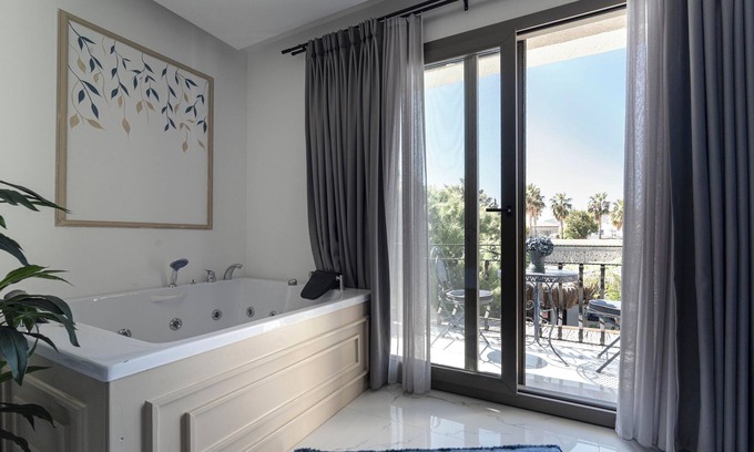 Hacımemis Bed & Breakfast | Voger Alaçatı Family